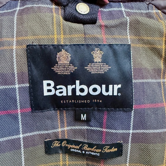 Barbour Ashby Wax Jacket - Picture 5 of 8